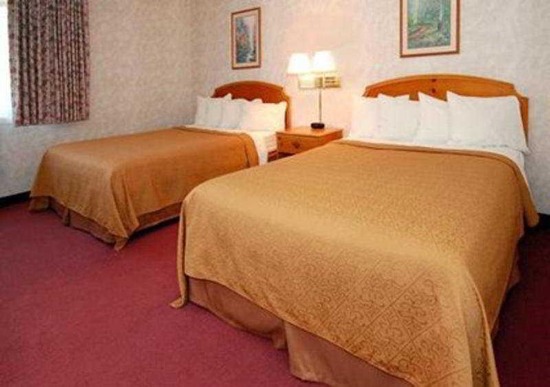 Quality Inn Oakwood Fairwood Oda fotoğraf