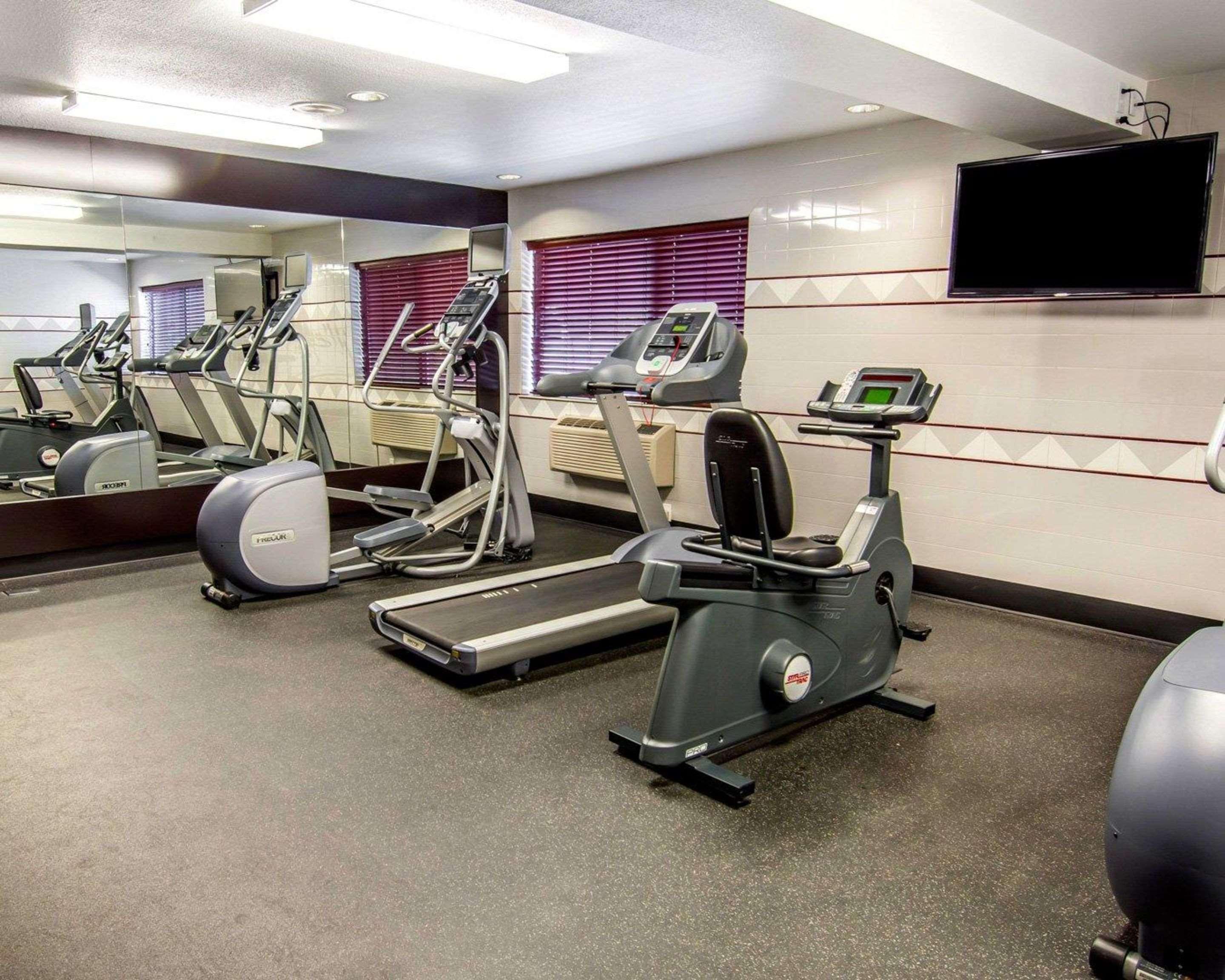 Quality Inn Oakwood Fairwood Dış mekan fotoğraf
