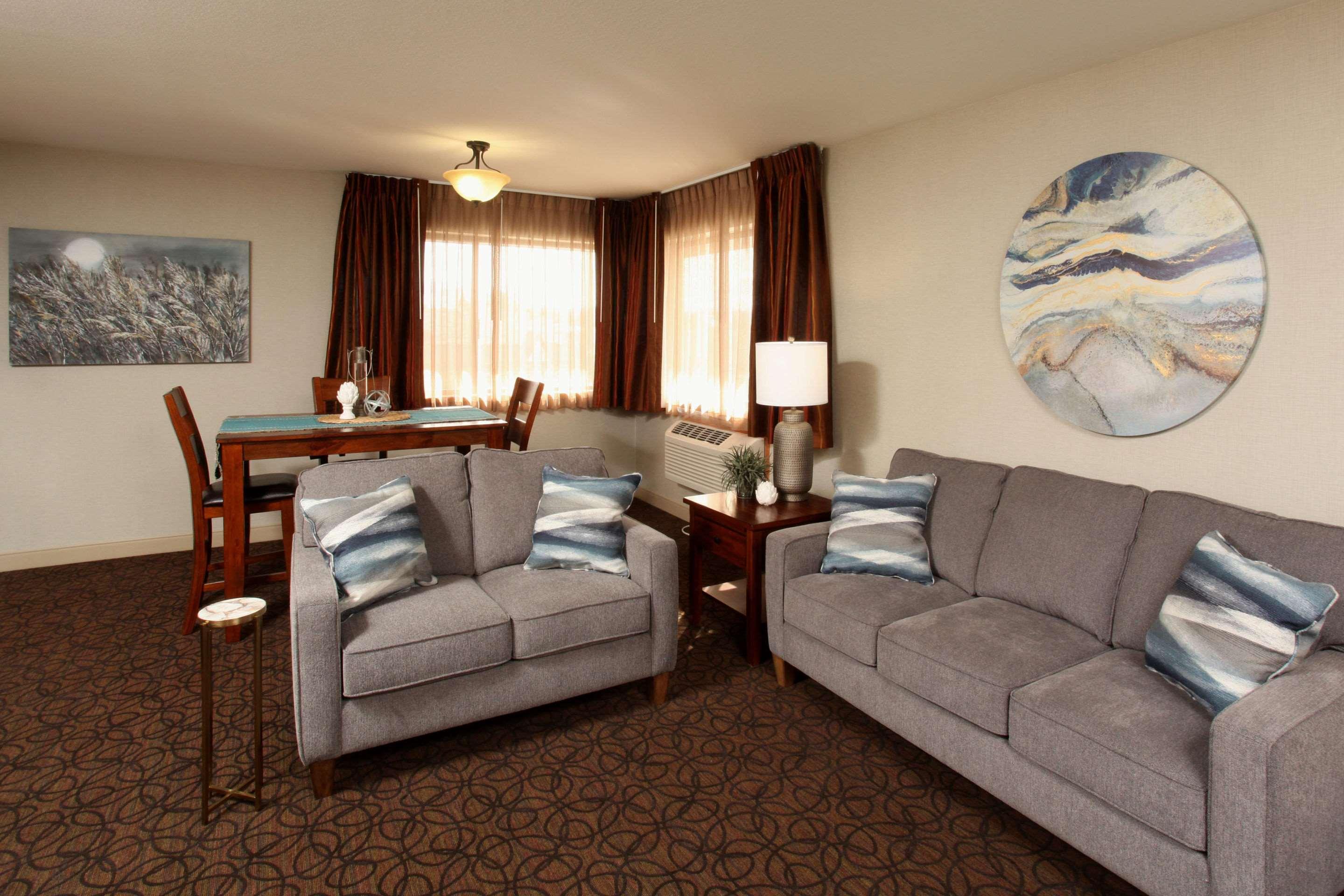 Quality Inn Oakwood Fairwood Dış mekan fotoğraf