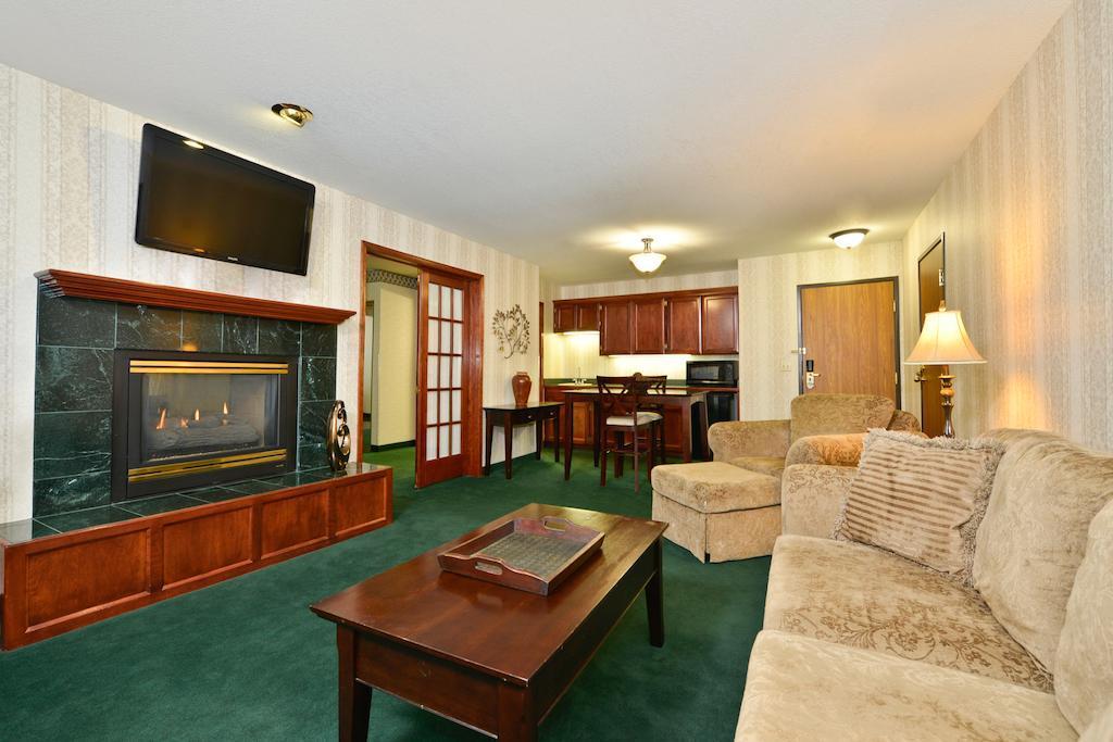 Quality Inn Oakwood Fairwood Dış mekan fotoğraf
