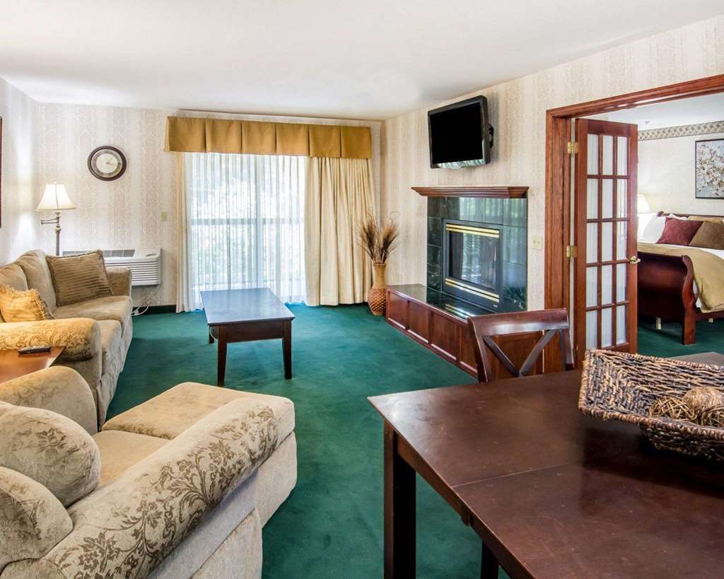 Quality Inn Oakwood Fairwood Oda fotoğraf